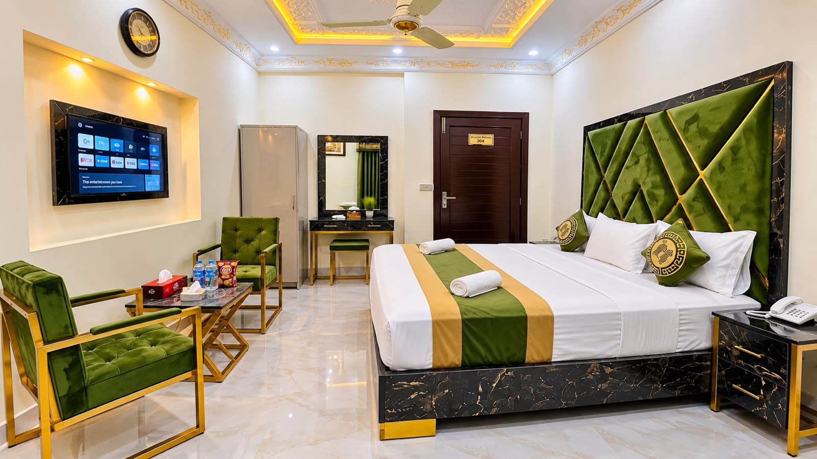 Go 002 Hotel Lahore Deluxe Double Bed