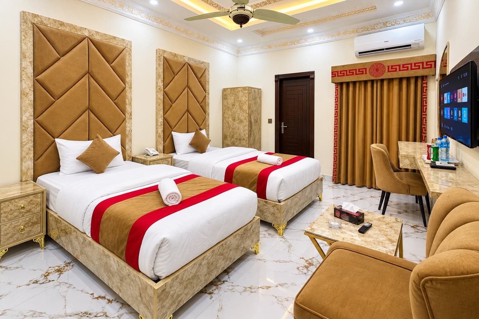 Go 003 Hotel Lahore Twin Bed Room