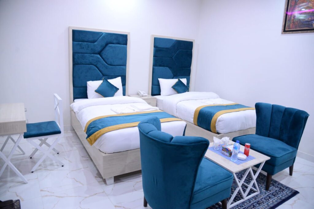 Go Luxury Grand Lahore